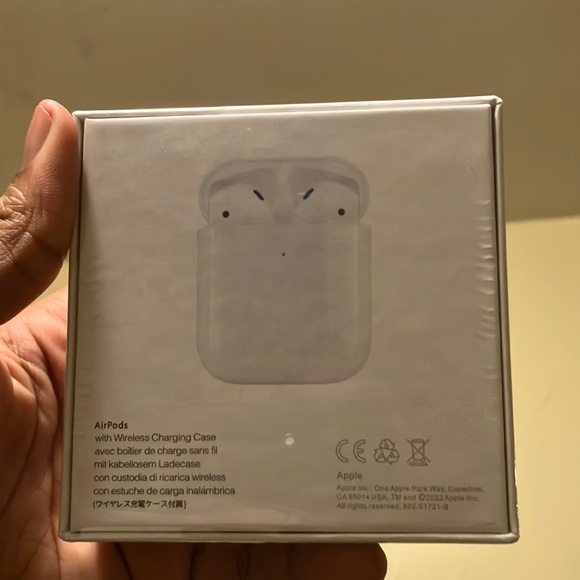 AirPod generation 2